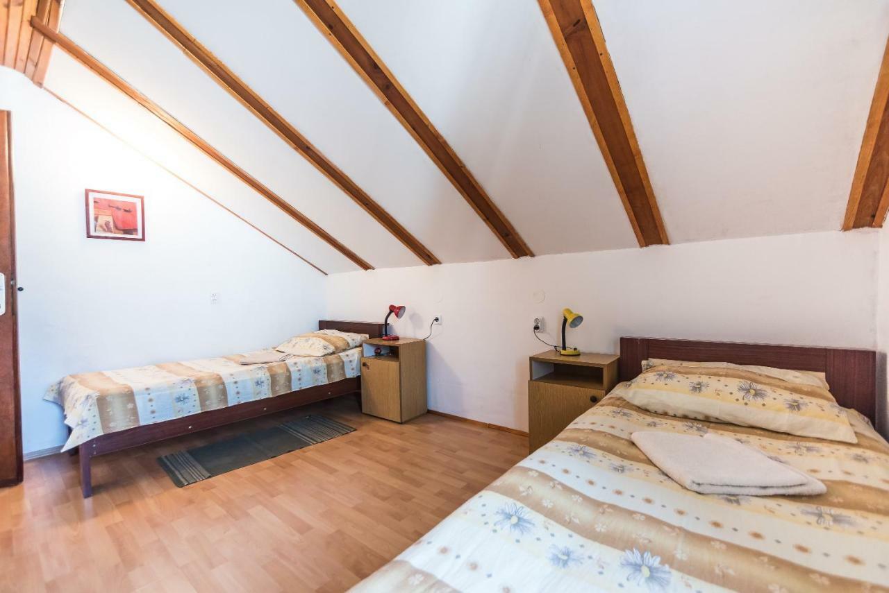 Kiwi Apartments 格基卡琳 外观 照片