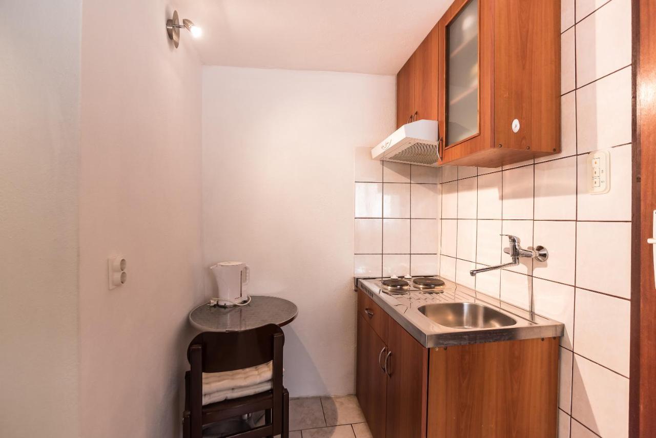 Kiwi Apartments 格基卡琳 外观 照片